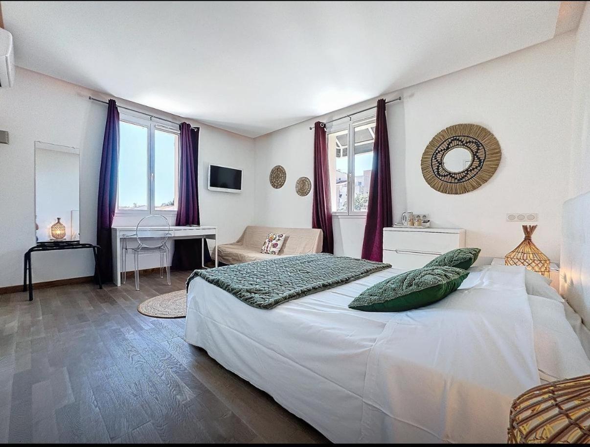 Hôtel Les 3 Terrasses