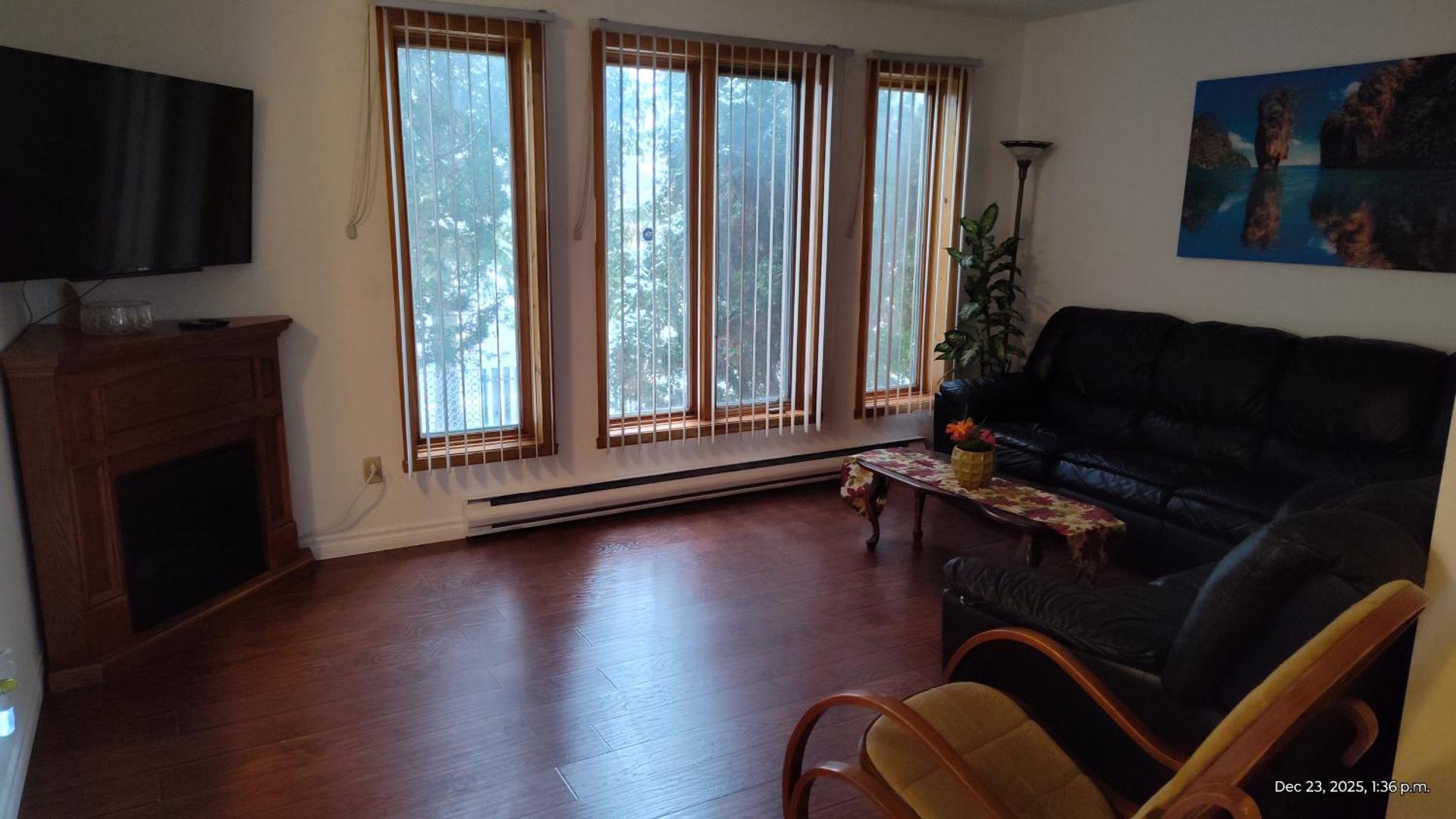 Family-Friendly in Quiet Laval Neighborhood