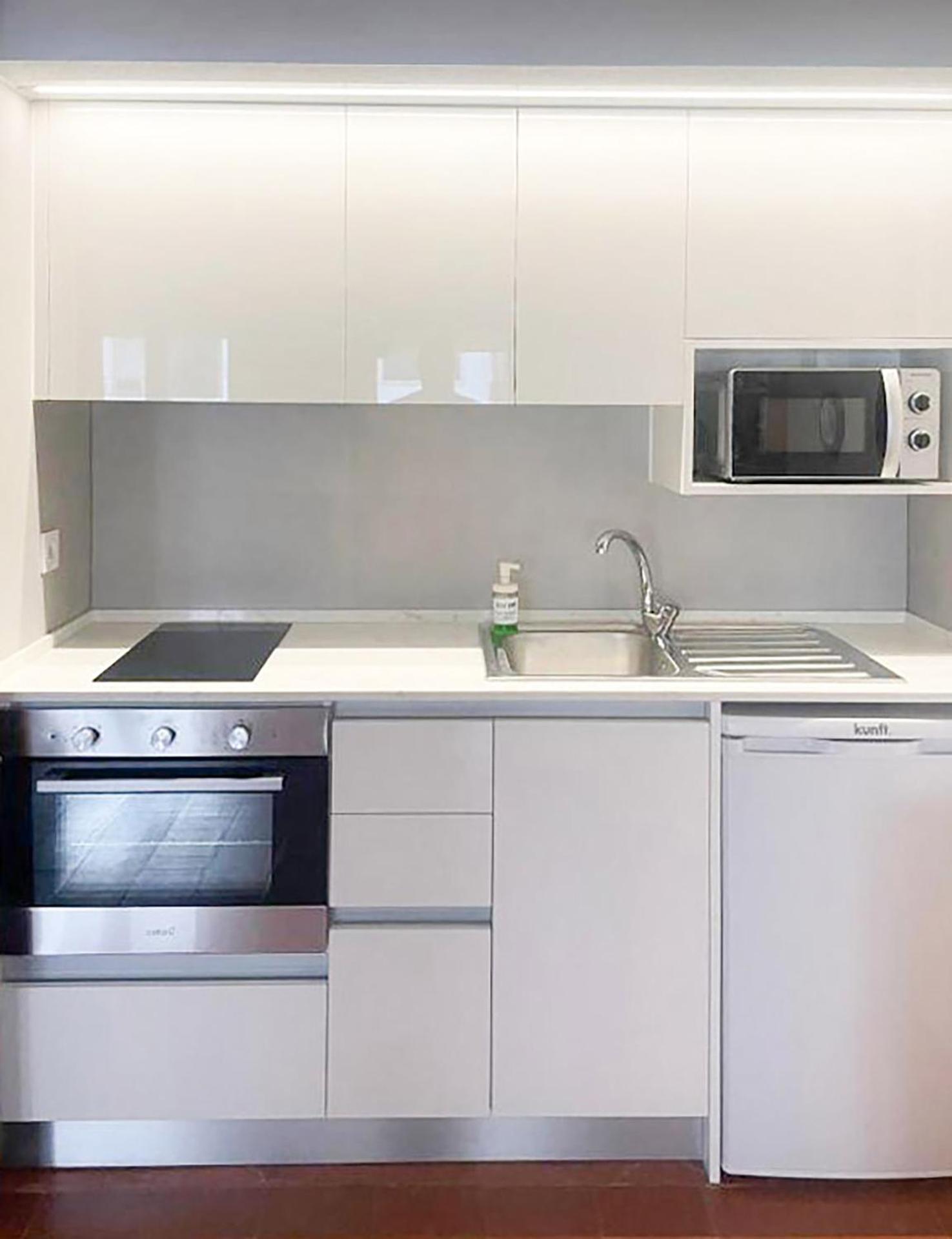 Sunny Cascais Apartment