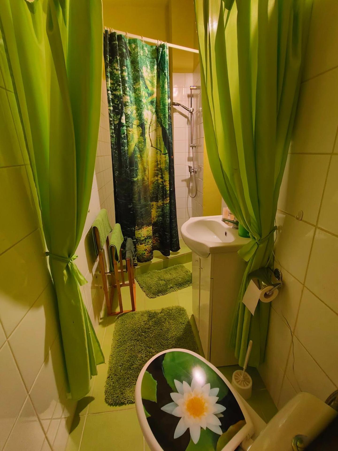 Double or Twin Room with Private Bathroom