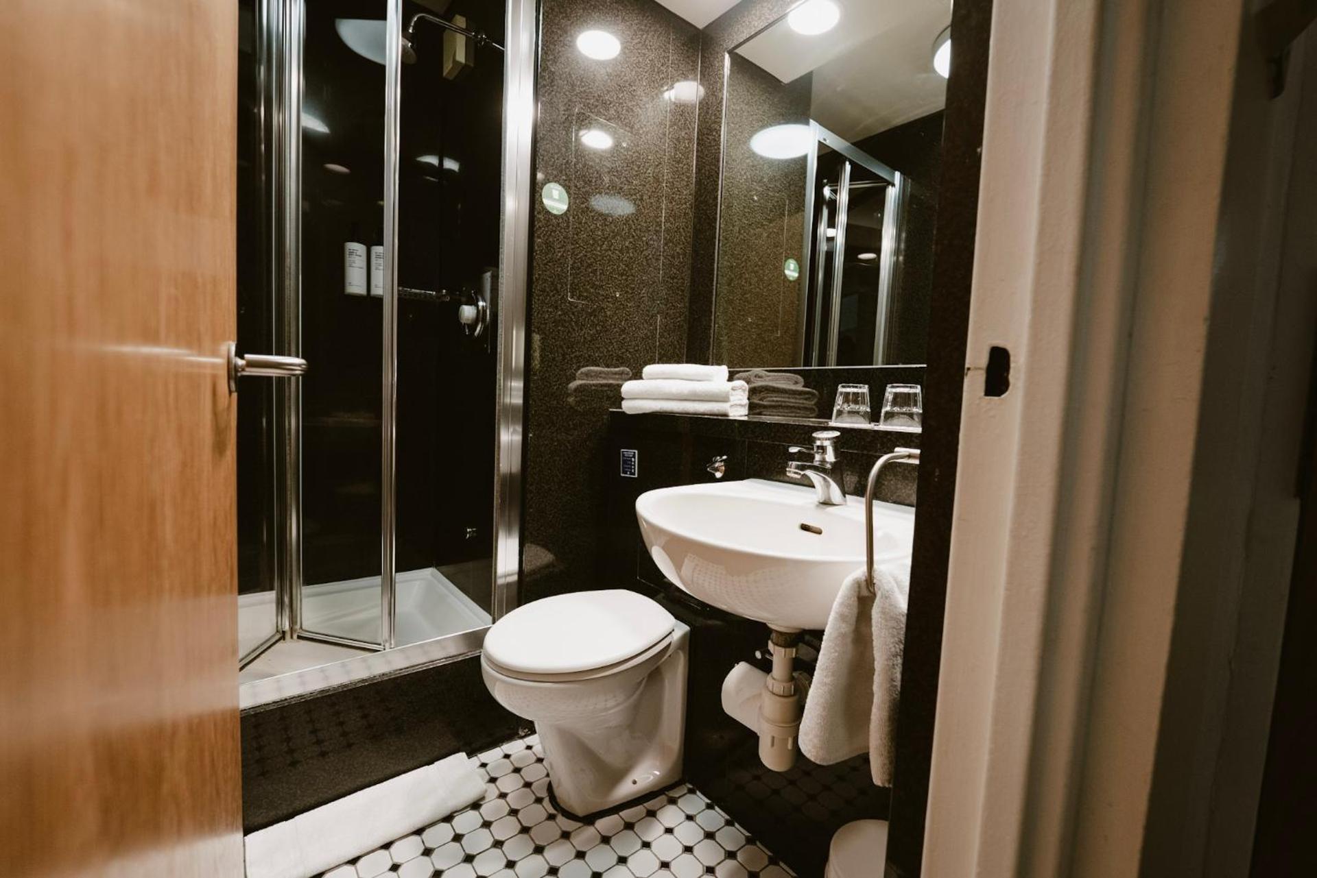 STG Hotel Oxford Street - formerly St Giles London Hotel