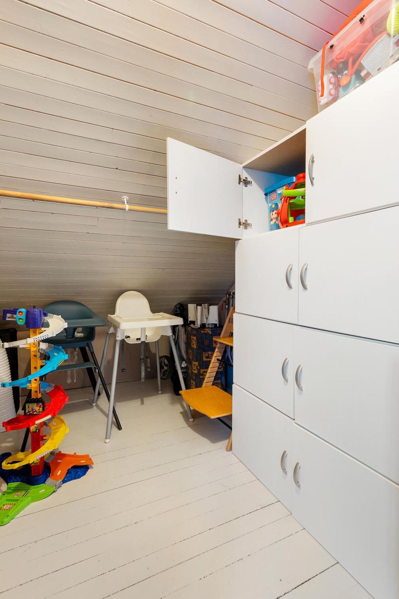 Central 5 Bedroom Villa with Svolværgeita View