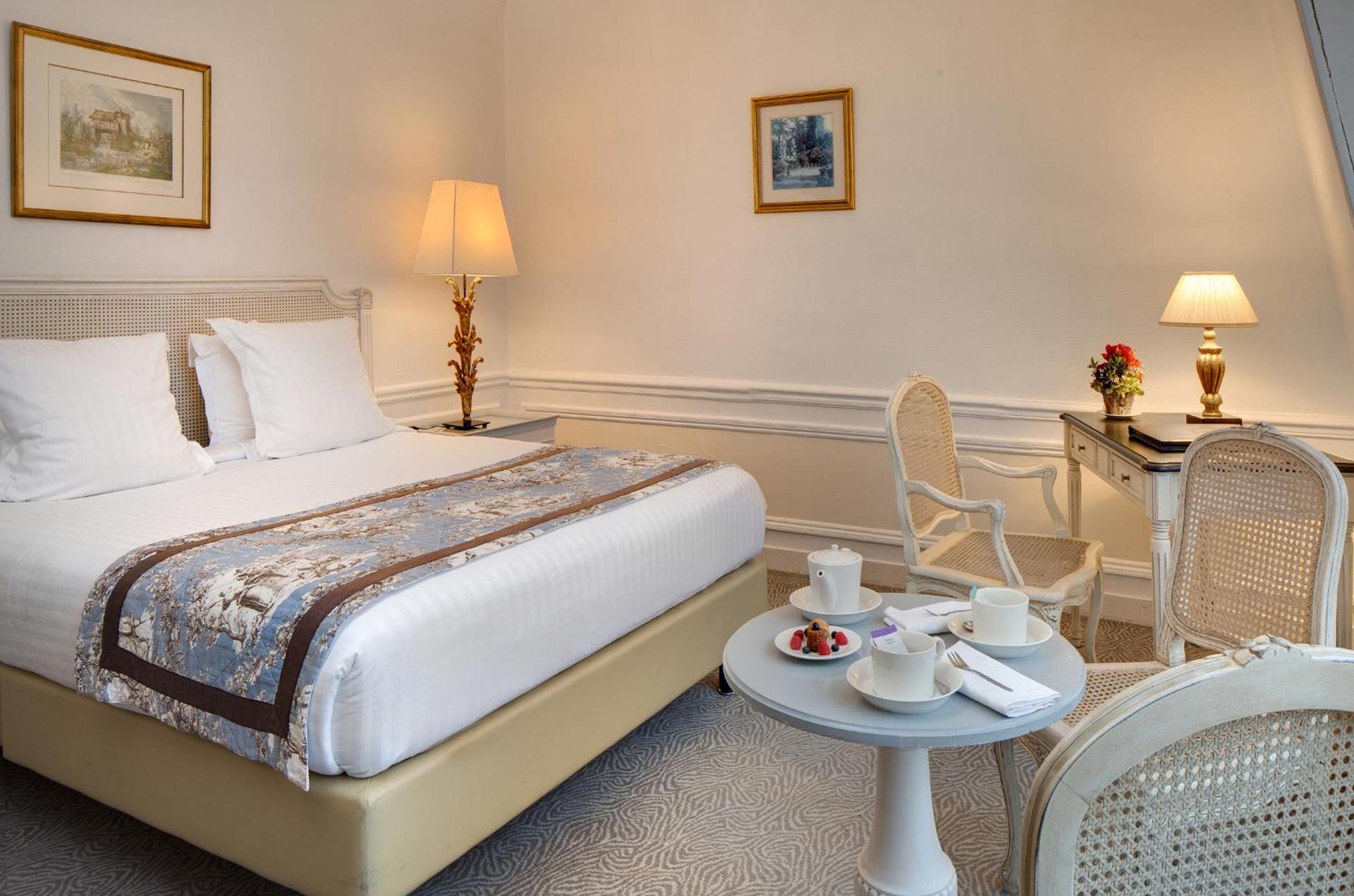  Chambre Double Privilège vue Seine & Paris