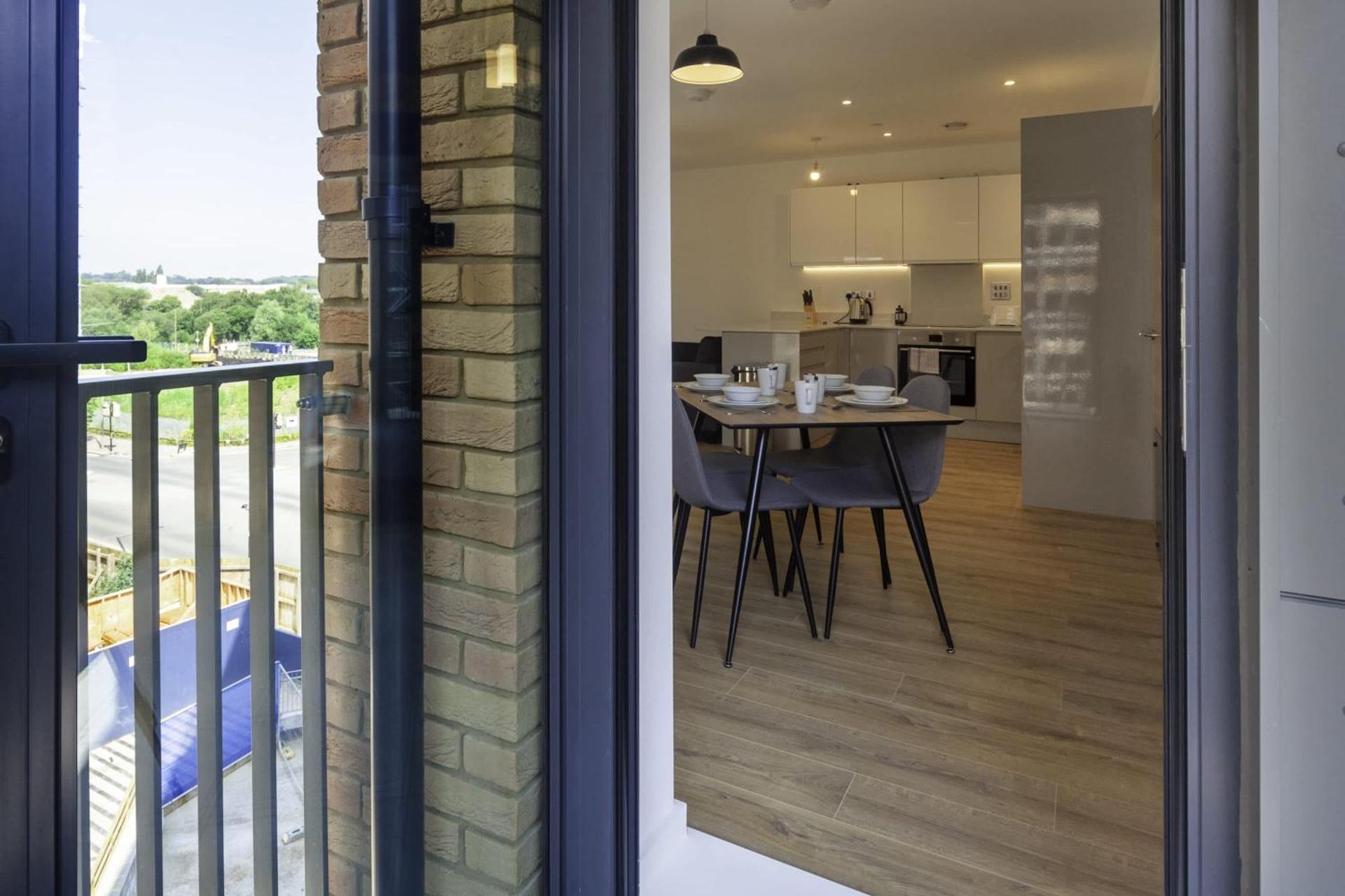 Fantastic 2 Bedroom Apartment in Central Ashford