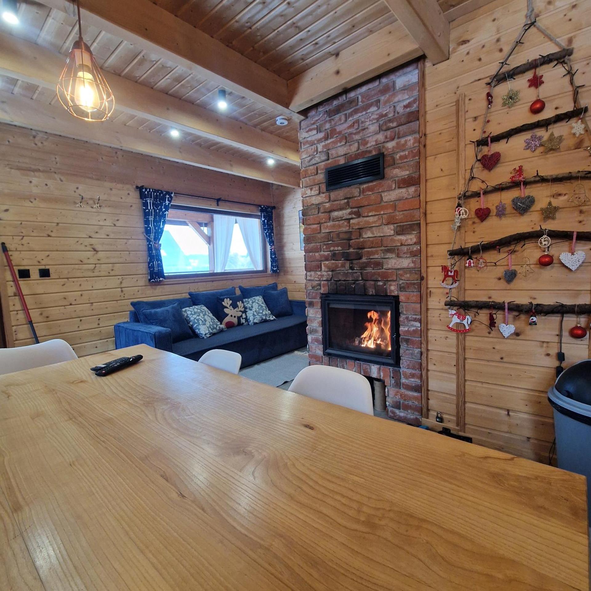 Chaty Trzy 731-950-635