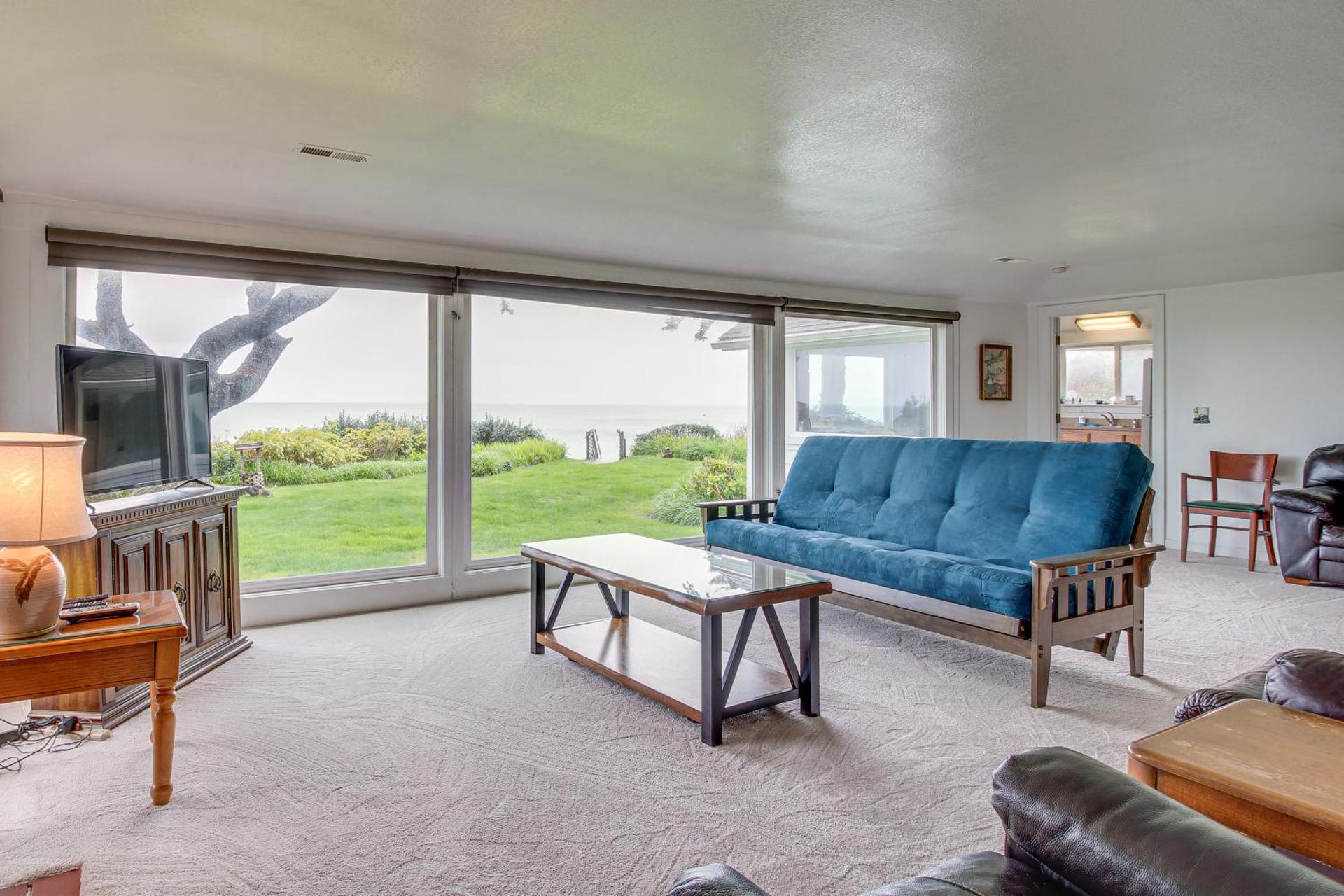 Cliffside Lighthouse Beach Home with Ocean View