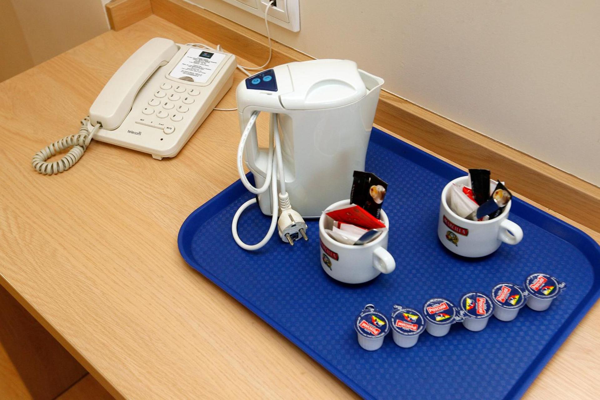 Coffee/tea facilities