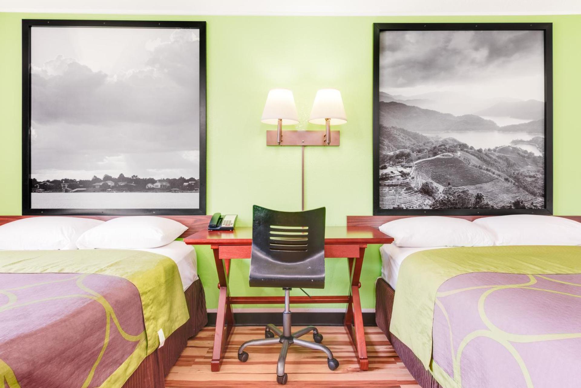 Photo of the whole room