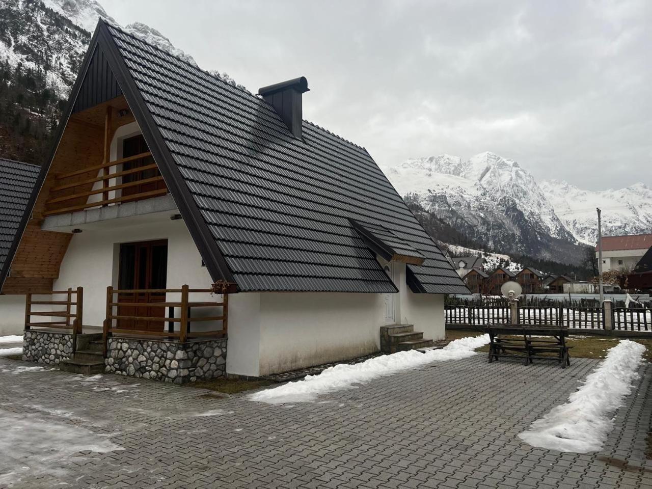 Bujtinat e lugines Valbone