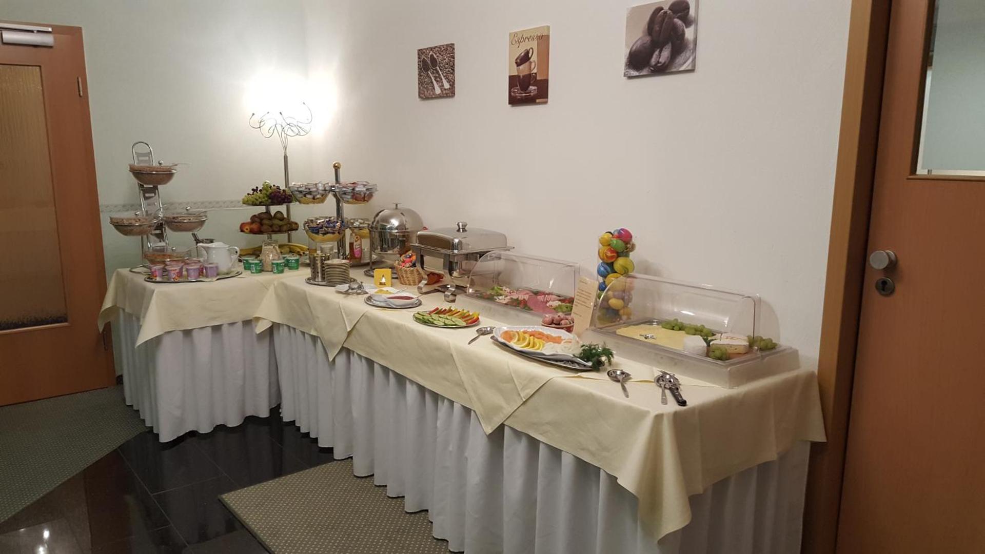 Continental breakfast