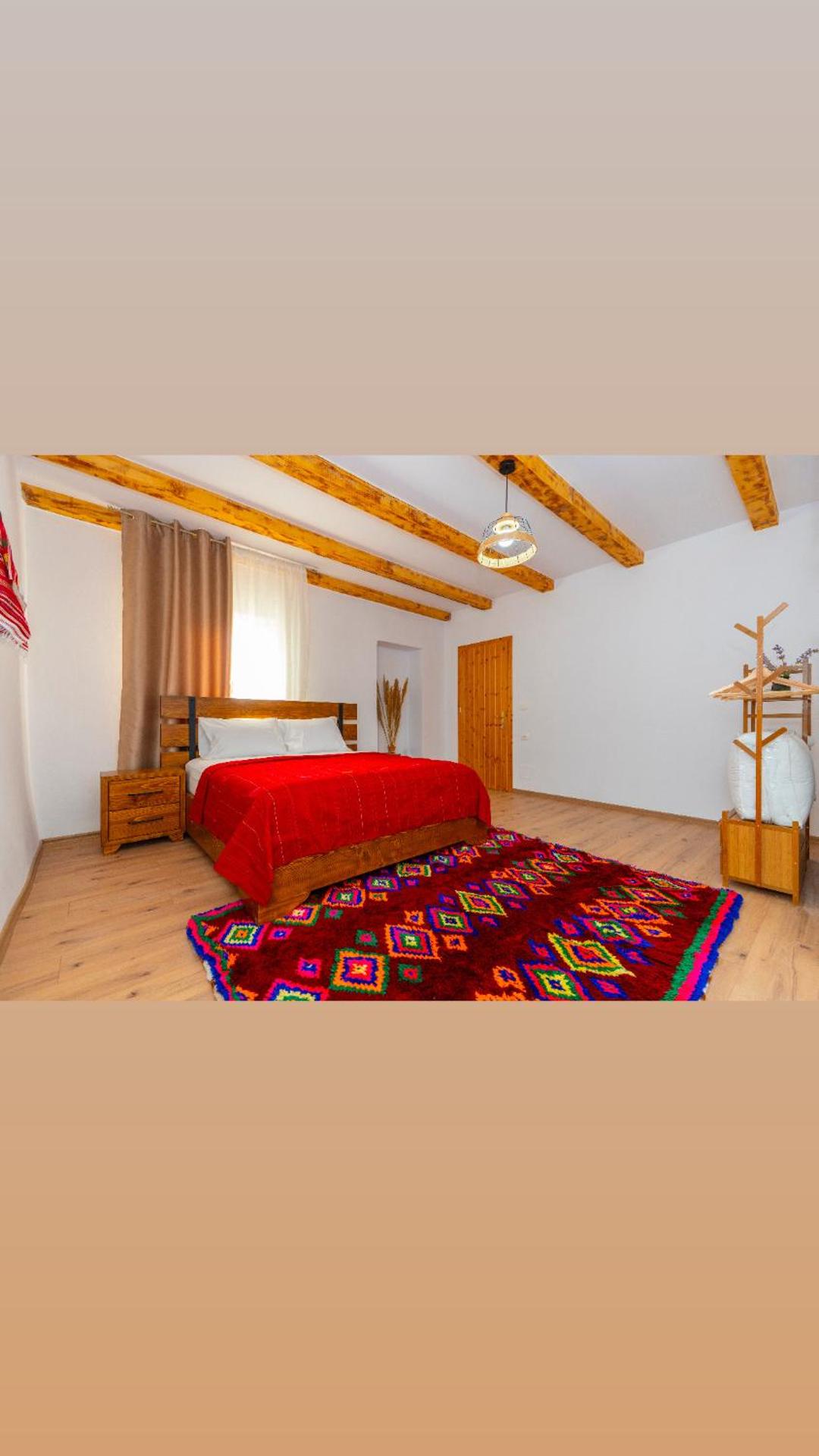 Dobbeltværelse med haveudsigt