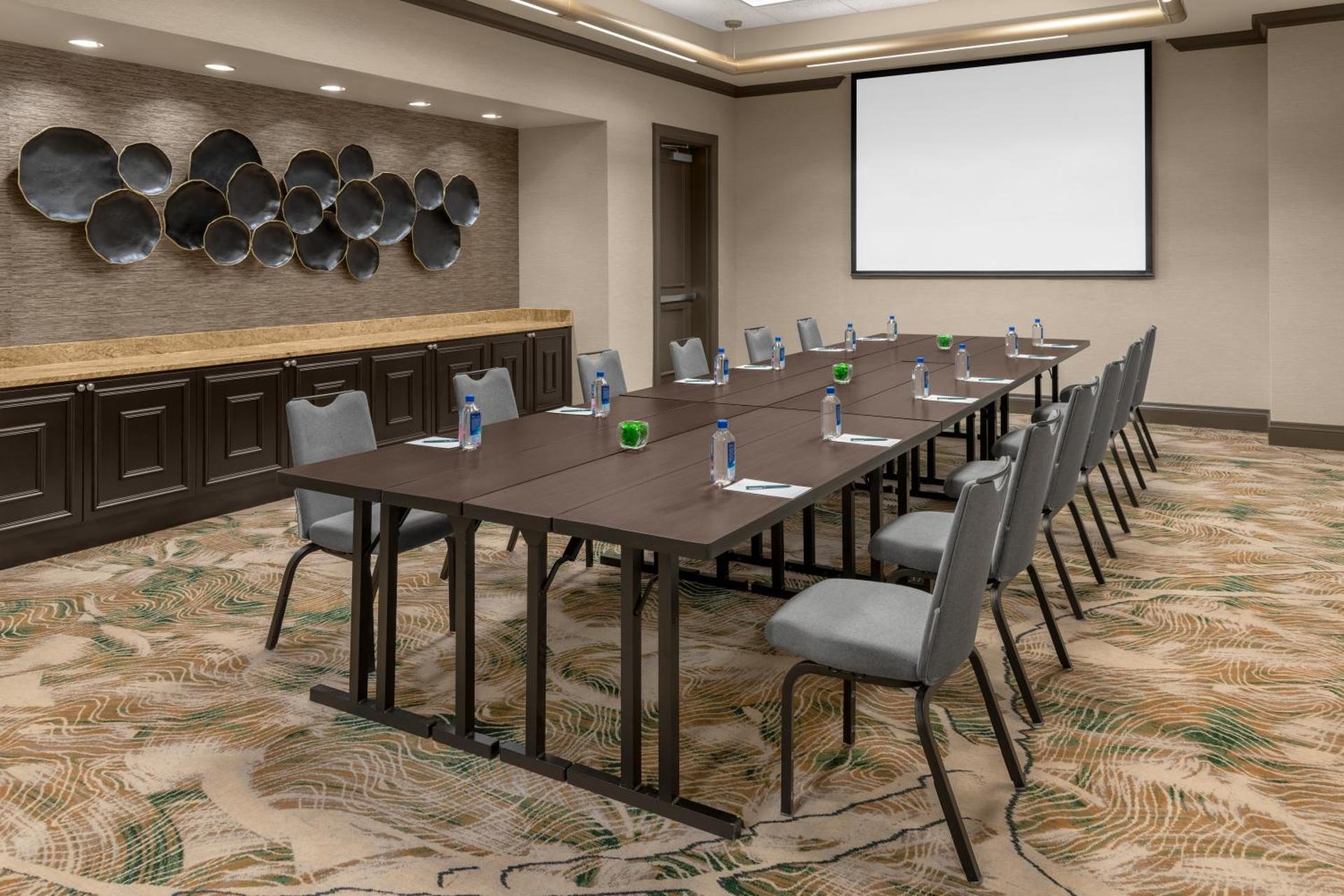 Meeting/conference room