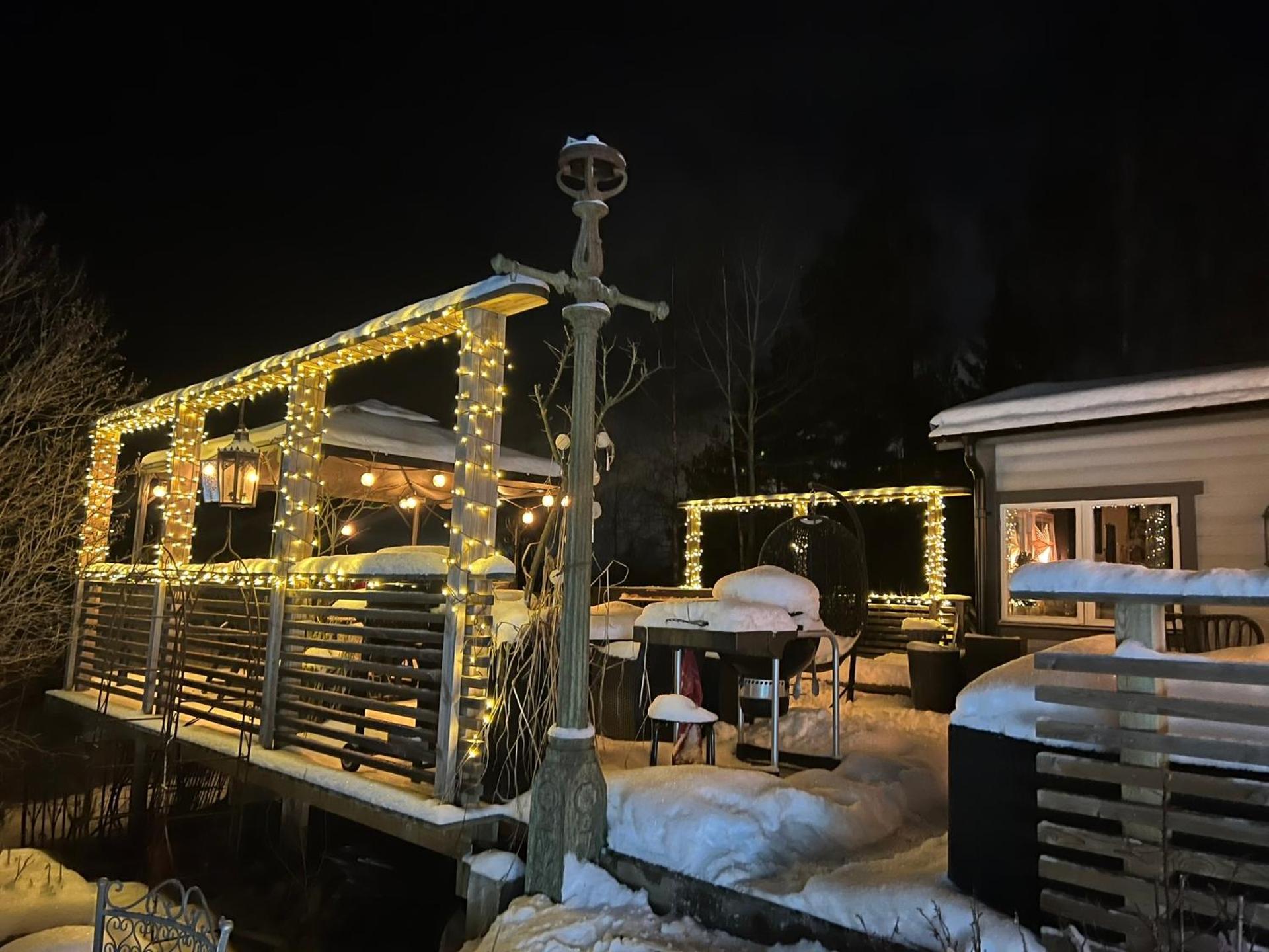 Charmig liten stuga i Södertälje/ Kungsdalen