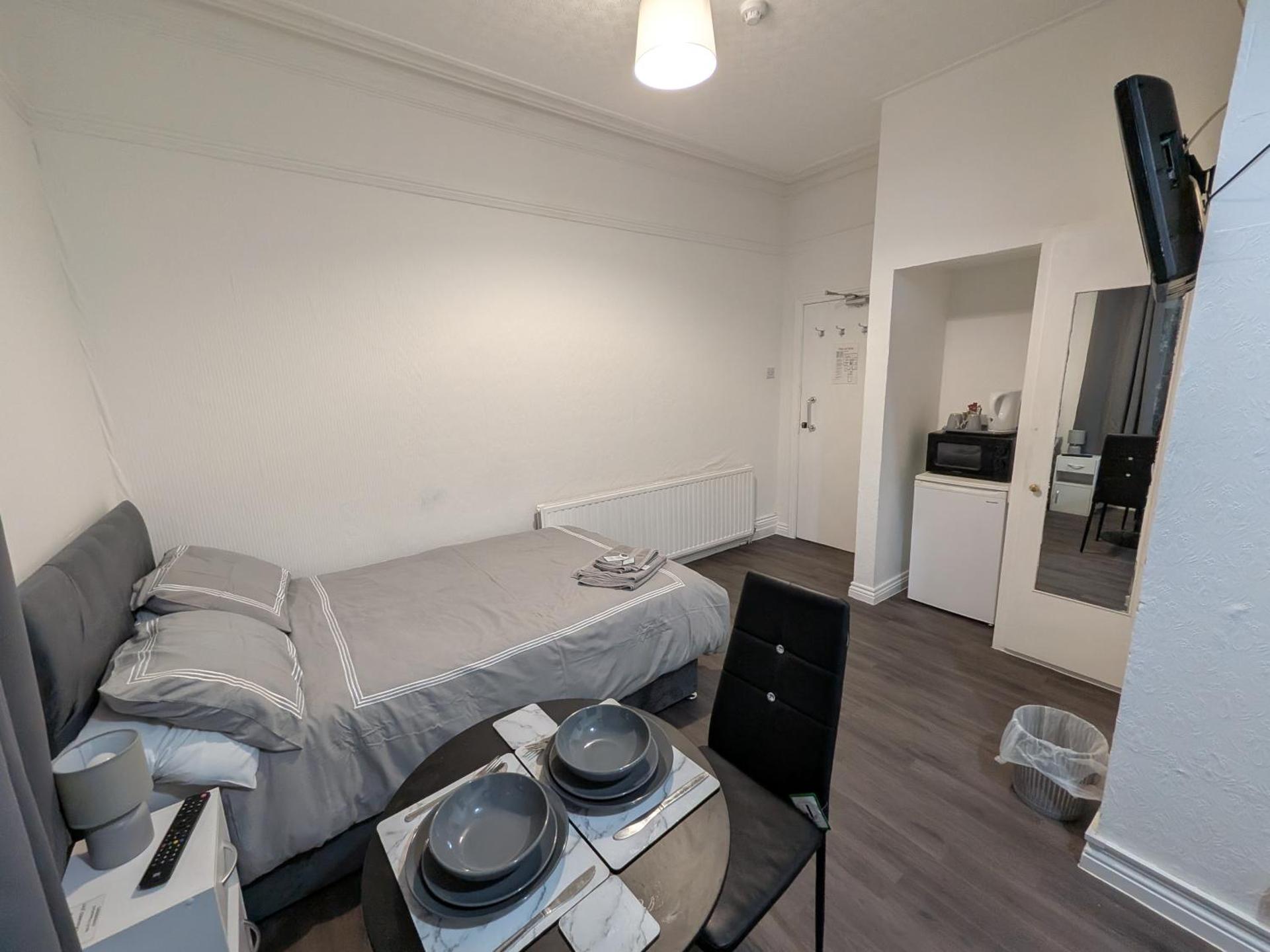 Camera Budget Doppia con Letti Singoli