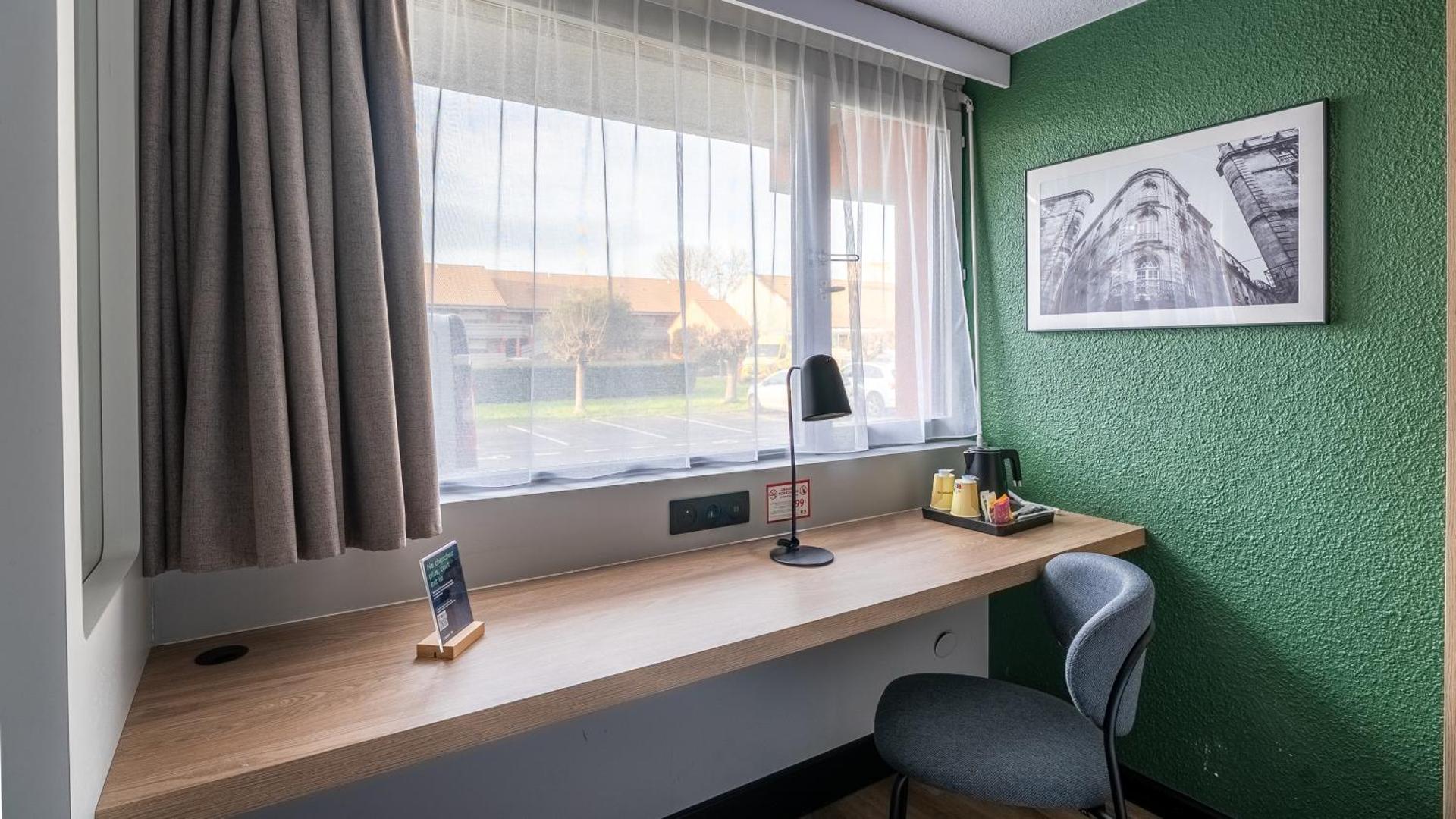 Coffee/tea facilities