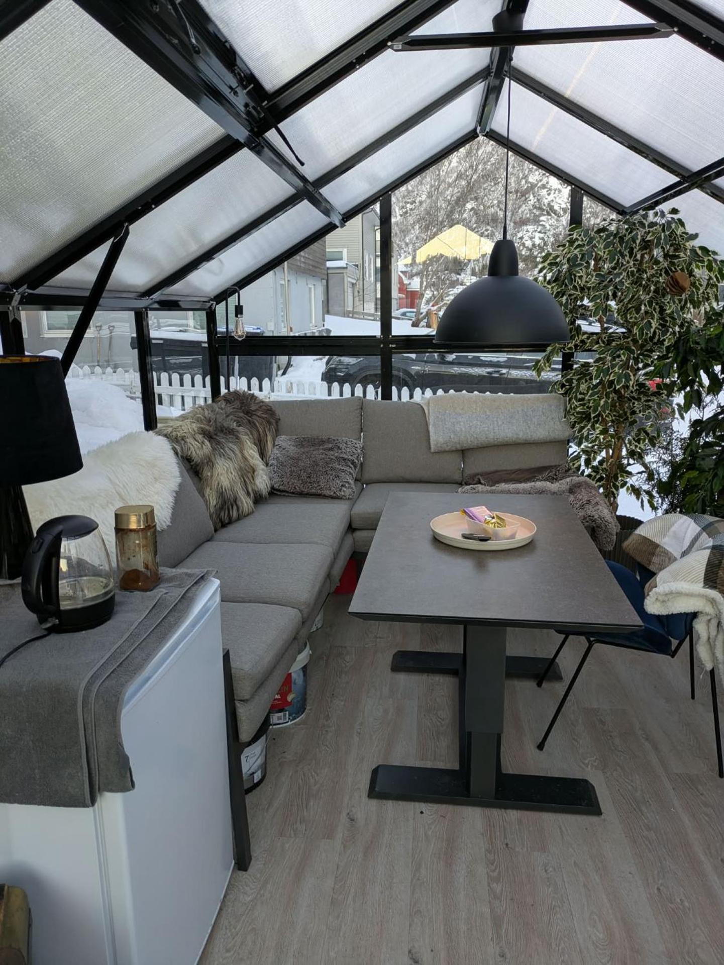 E&E Apartment Junior