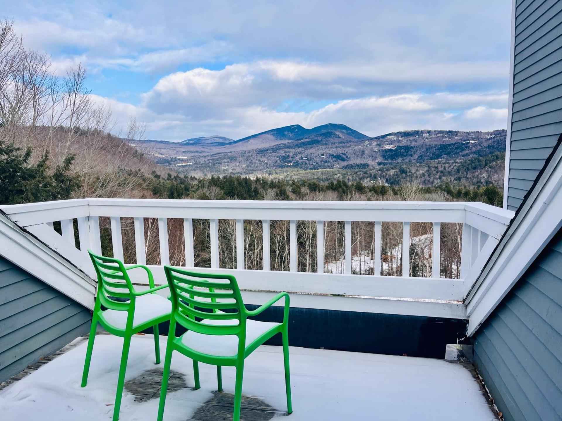 Highland Top Floor Deluxe Mtn View