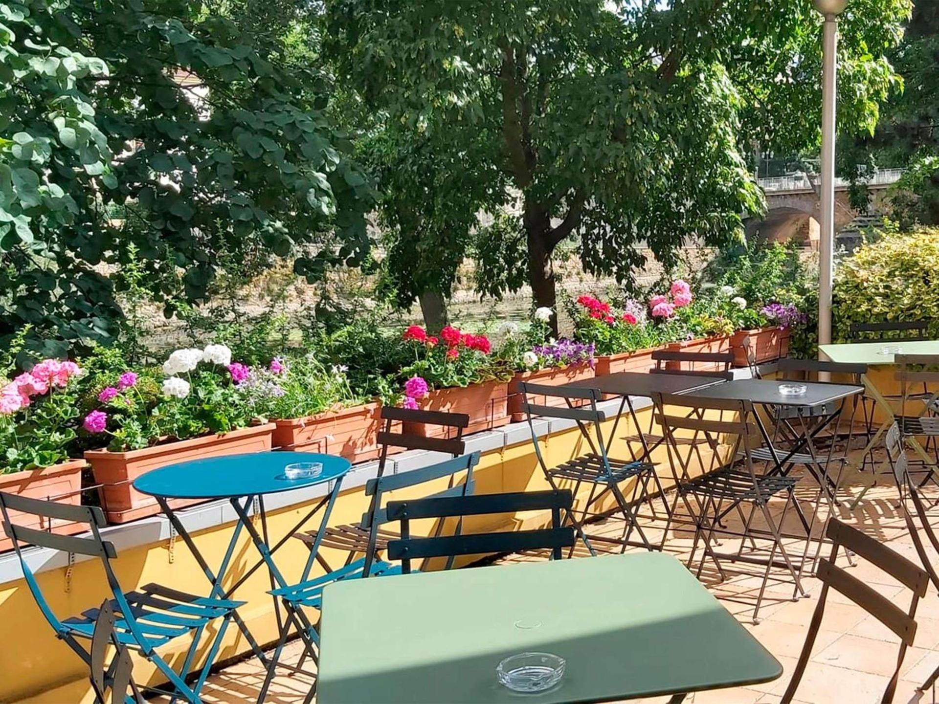 Meeting/conference room