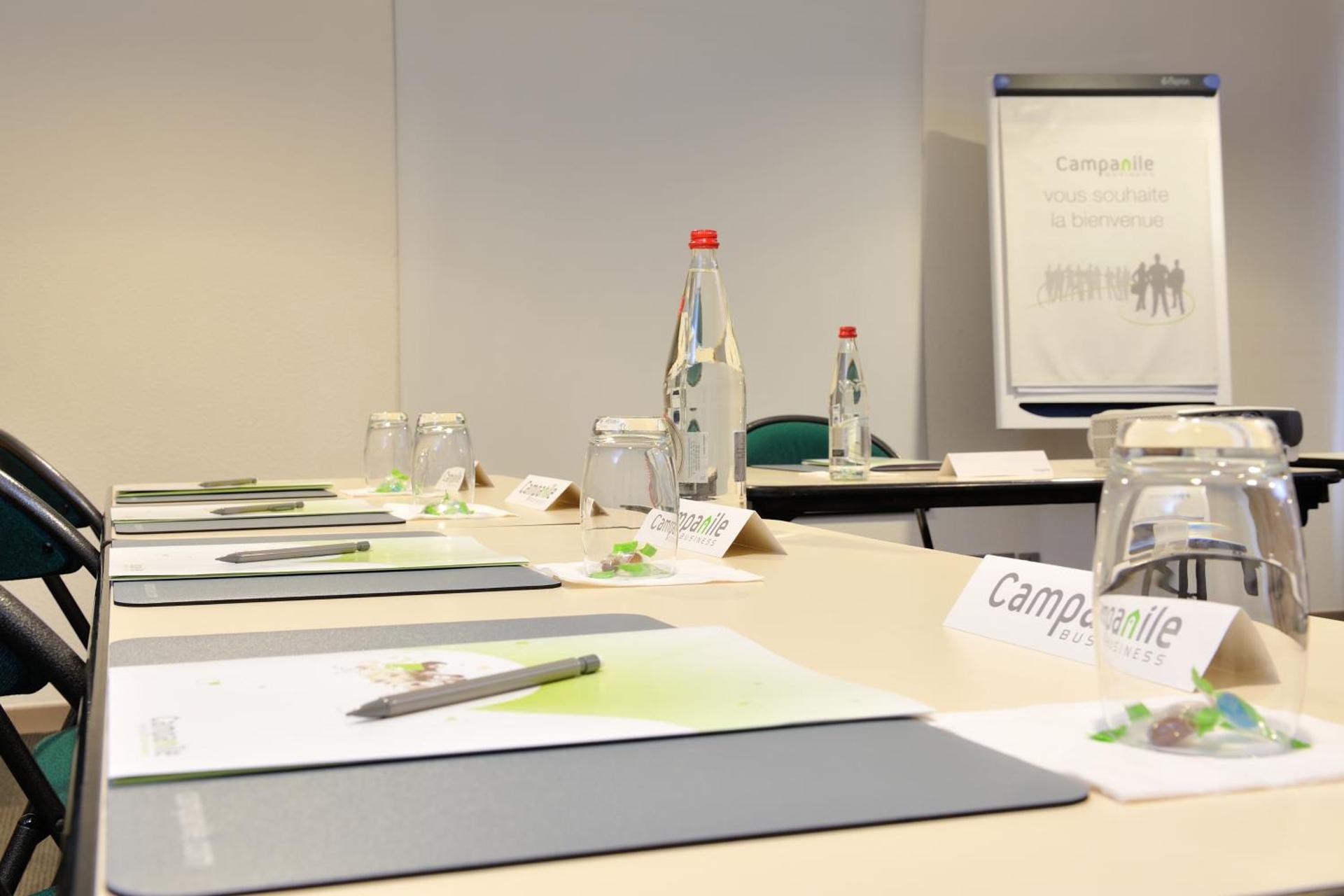 Meeting/conference room