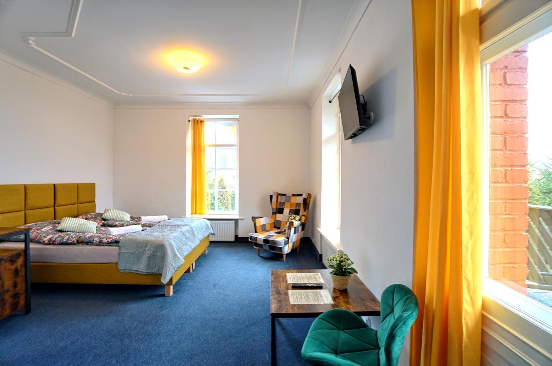 Photo of the whole room