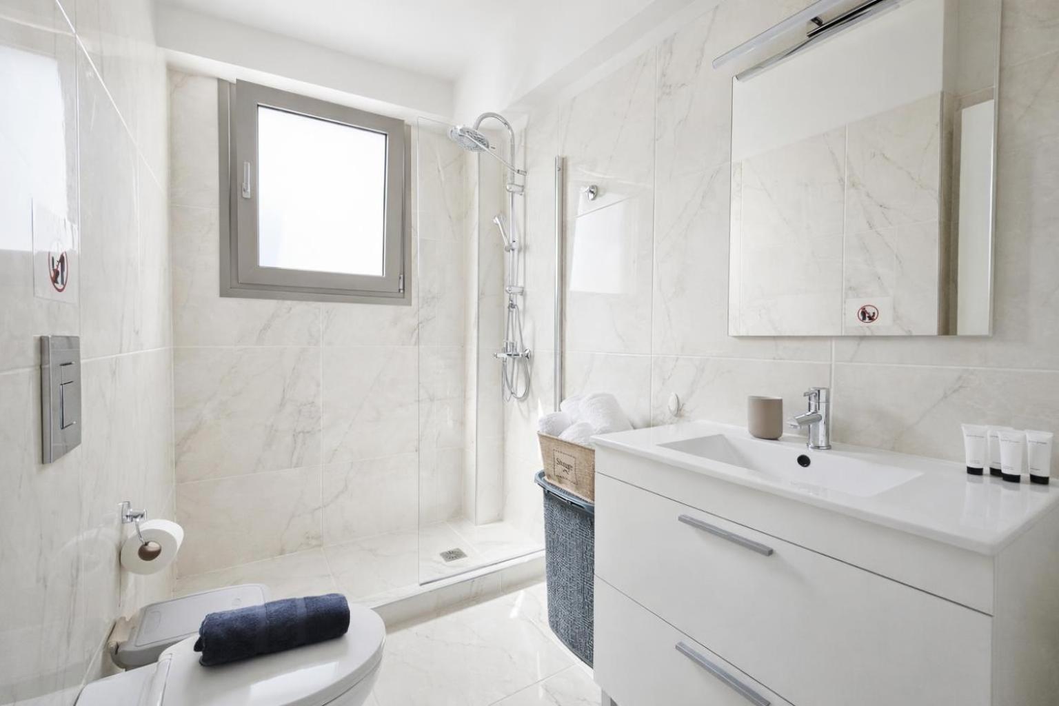 Costa Alimos by Verde Apartments