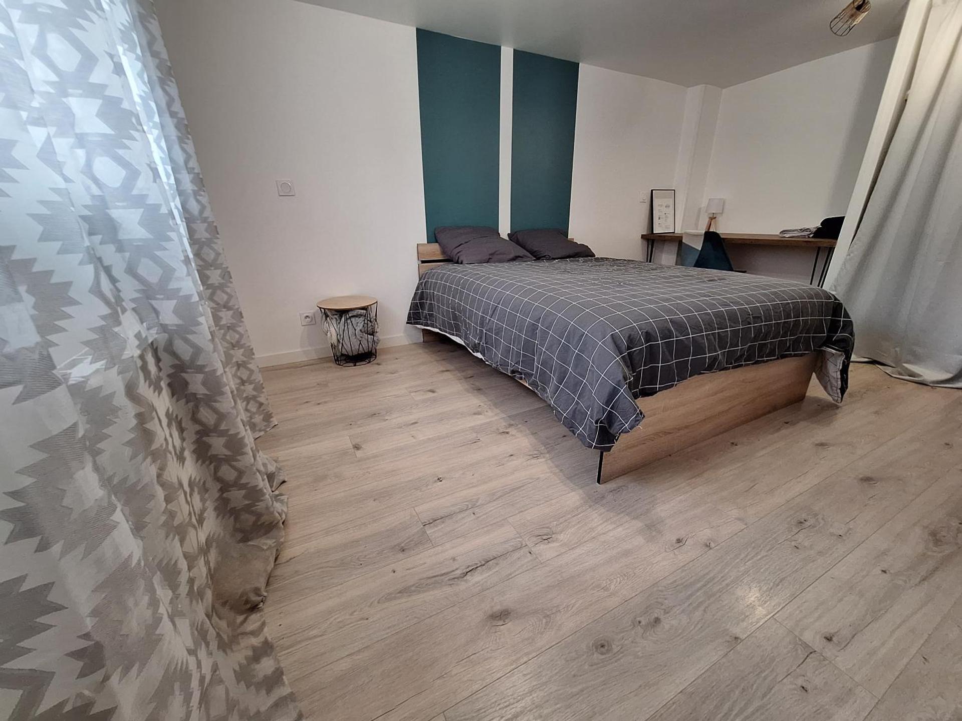 T1 bis, jardin, proche du centre