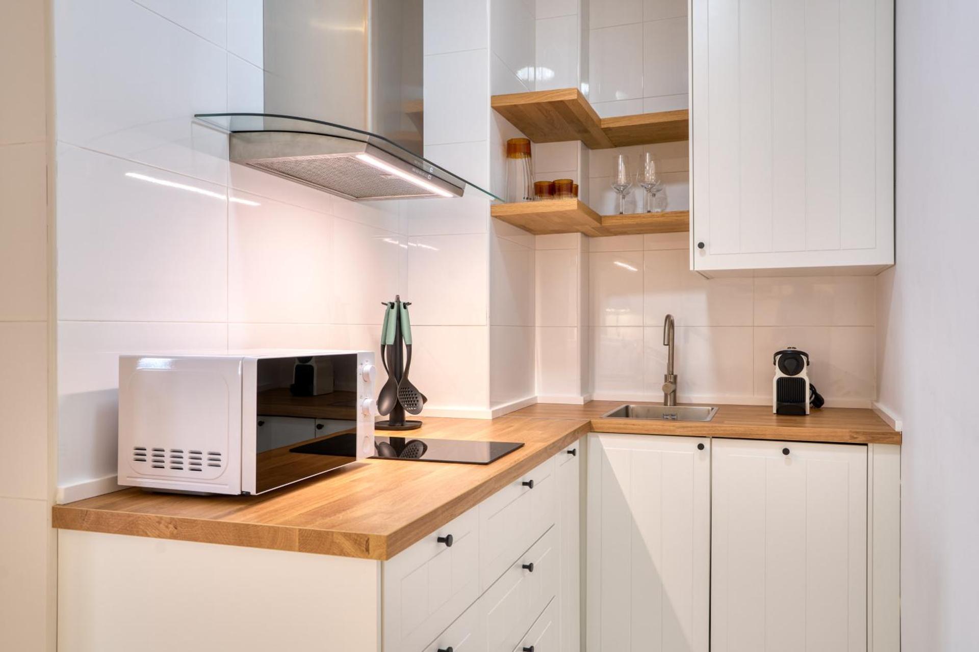 Kitchen or kitchenette