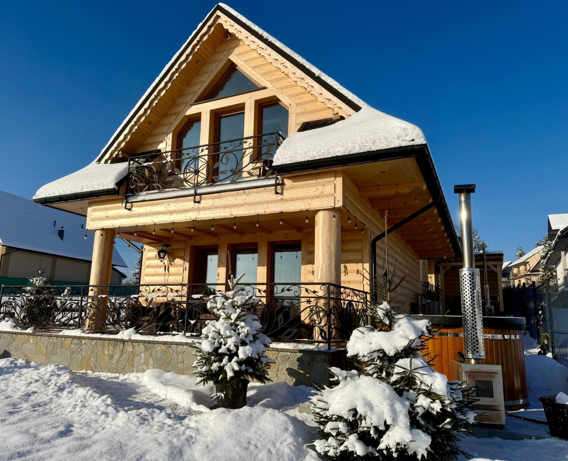 Osada Snozka - domki w górach z balią i kominkiem