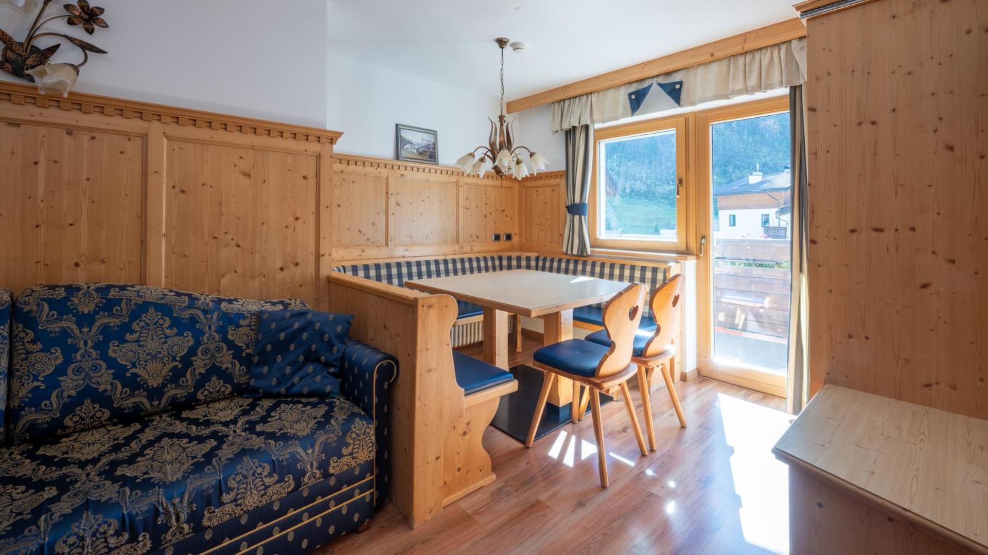 Garni Hotel and Apartments Wildbach