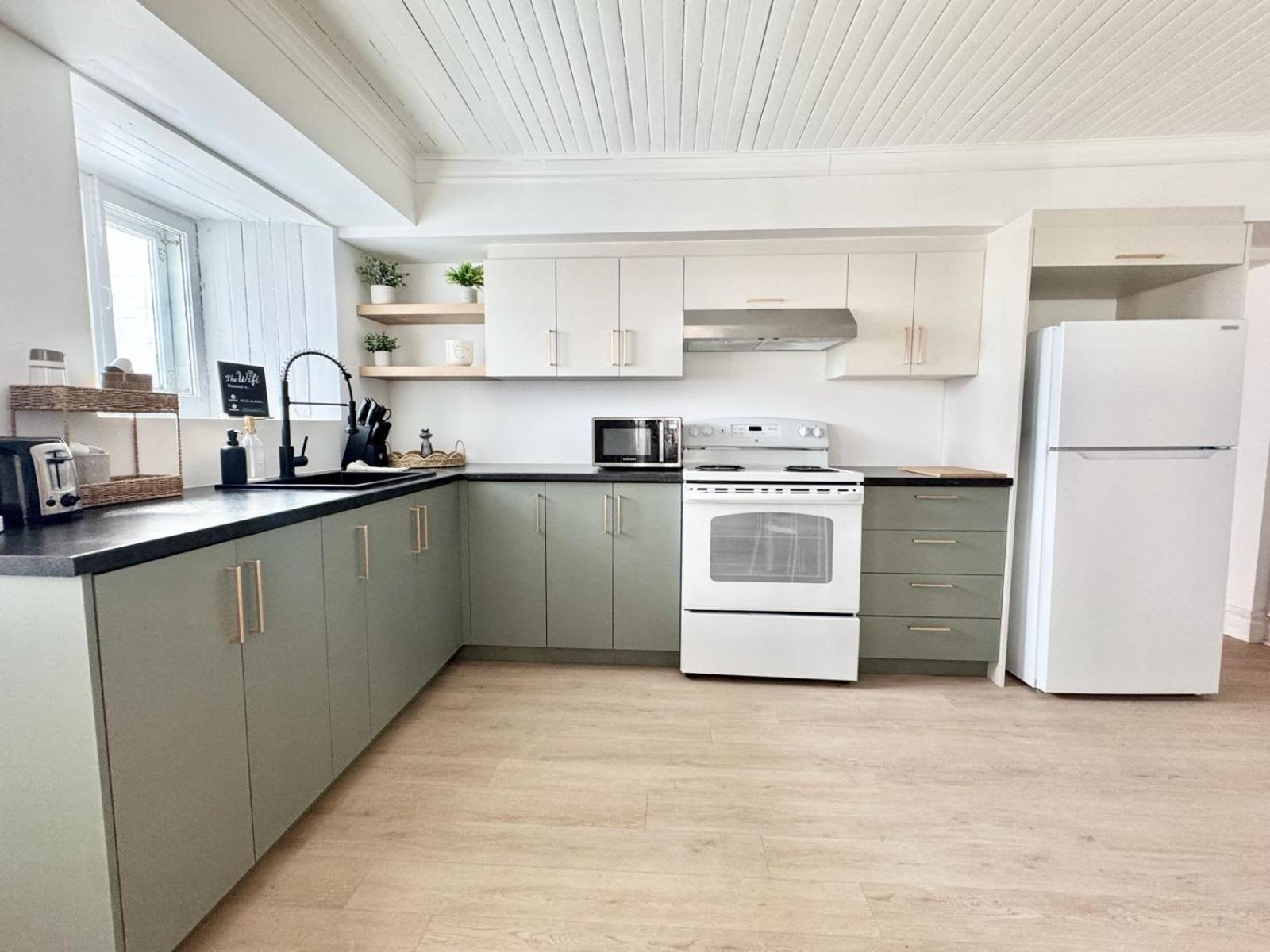 Le petit d'Antan Parking 10 min from the center