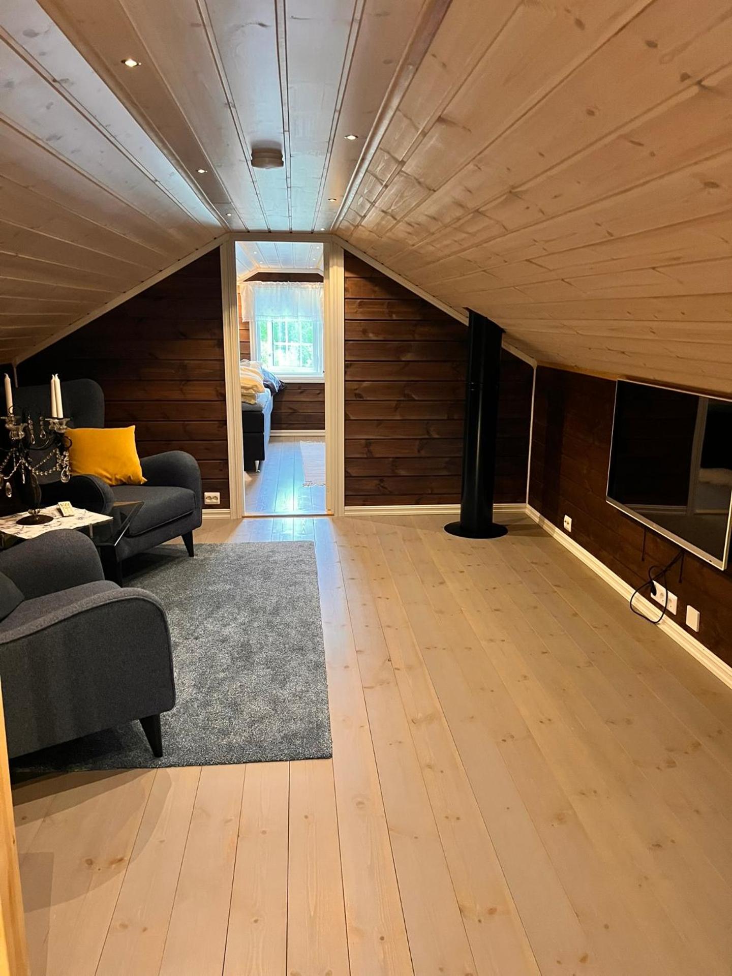 På solsiden av Gaustatoppen