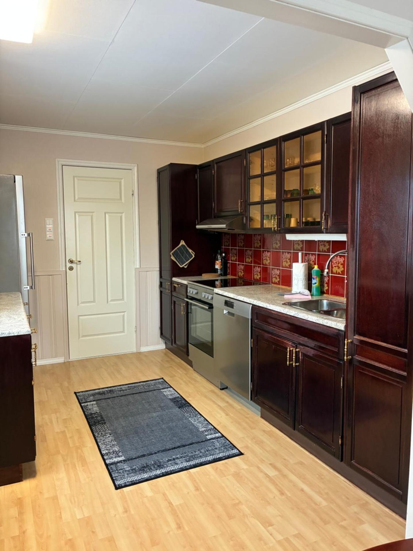 House by the sea, Ballstad Lofoten