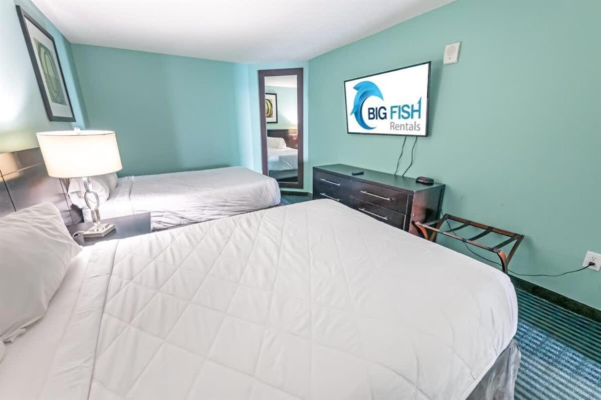 New Modern, Direct Oceanfront, Boardwalk, Views!