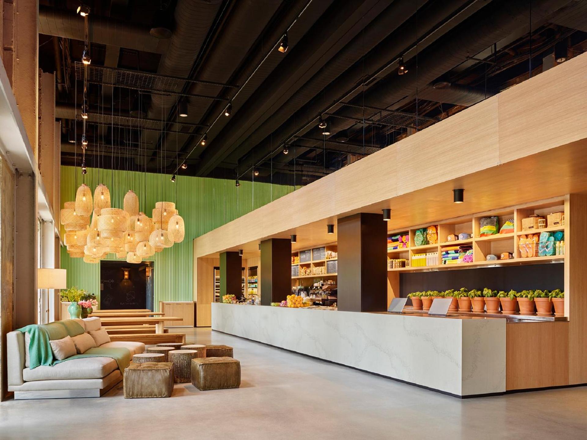 Communal lounge/ TV room