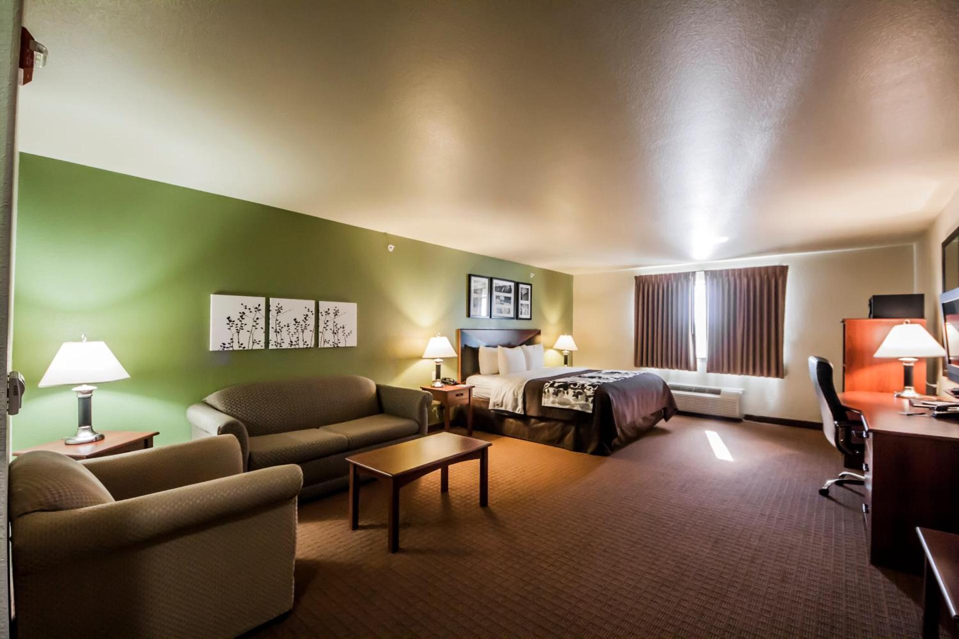 Photo of the whole room