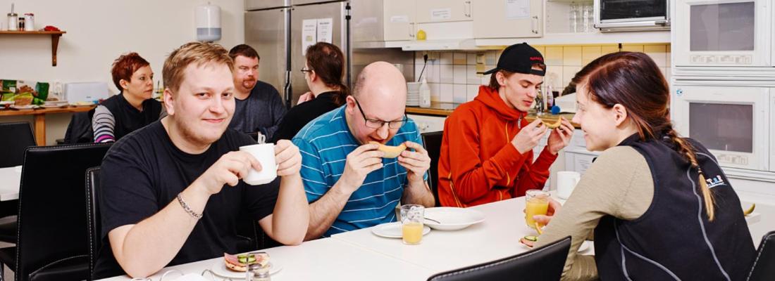 Communal lounge/ TV room