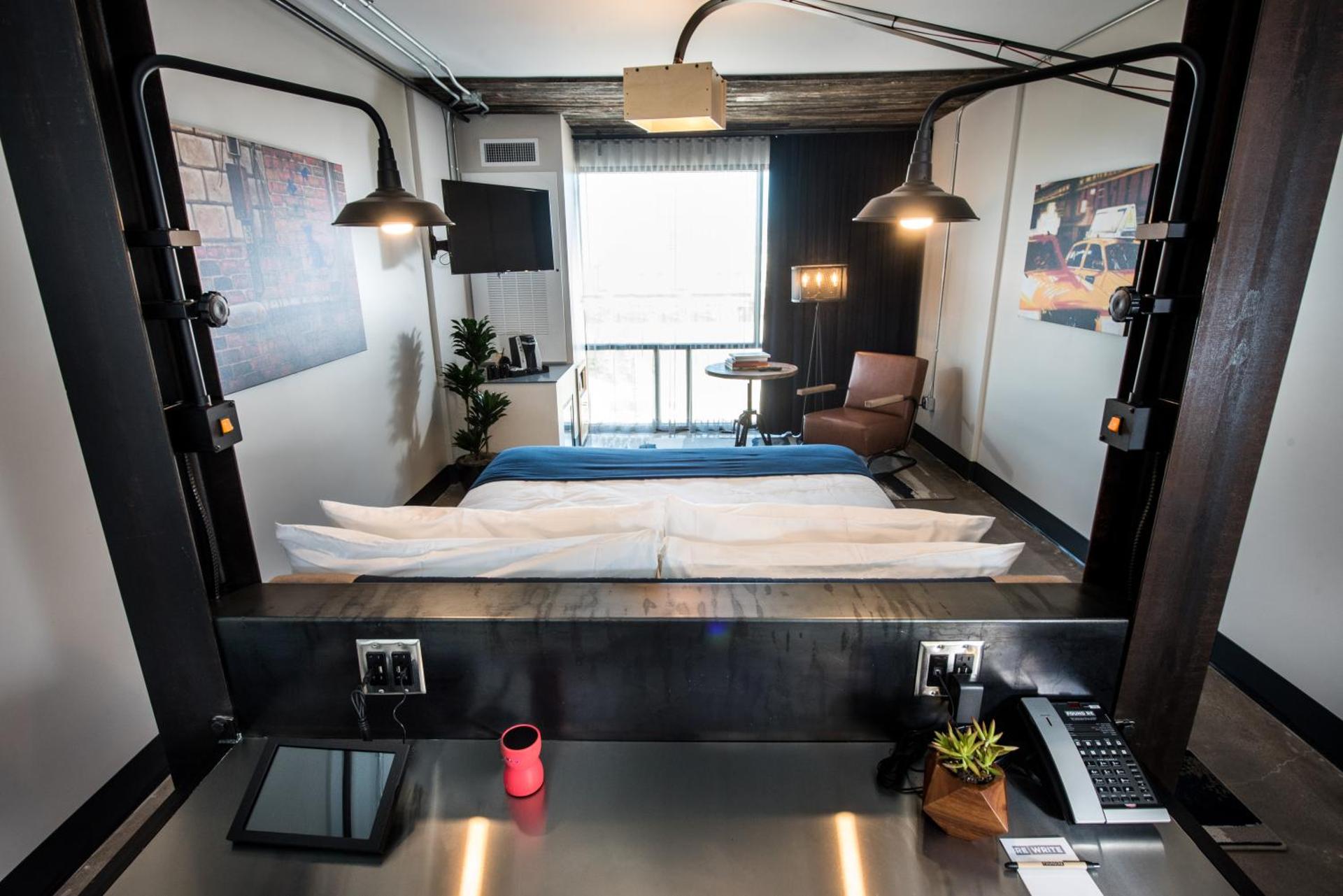 Photo of the whole room