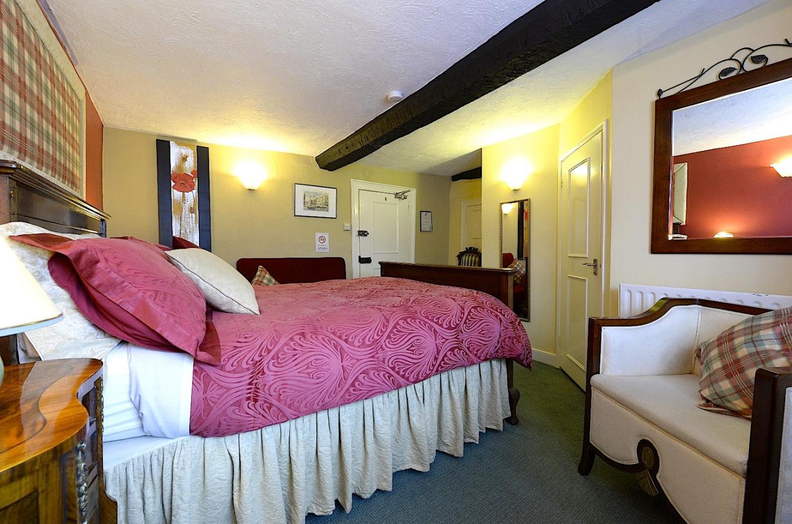 Meryan House Hotel