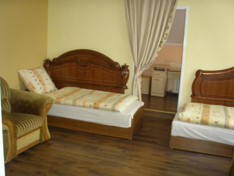 SHotels przy Restauracji Stodoła