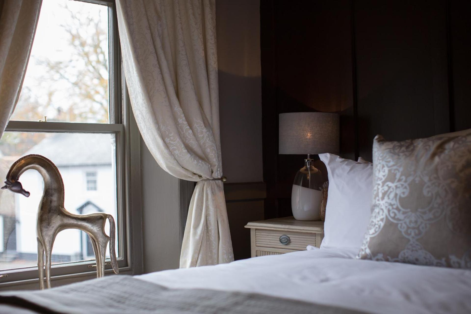 The Lion Hotel - Pub & Restaurant