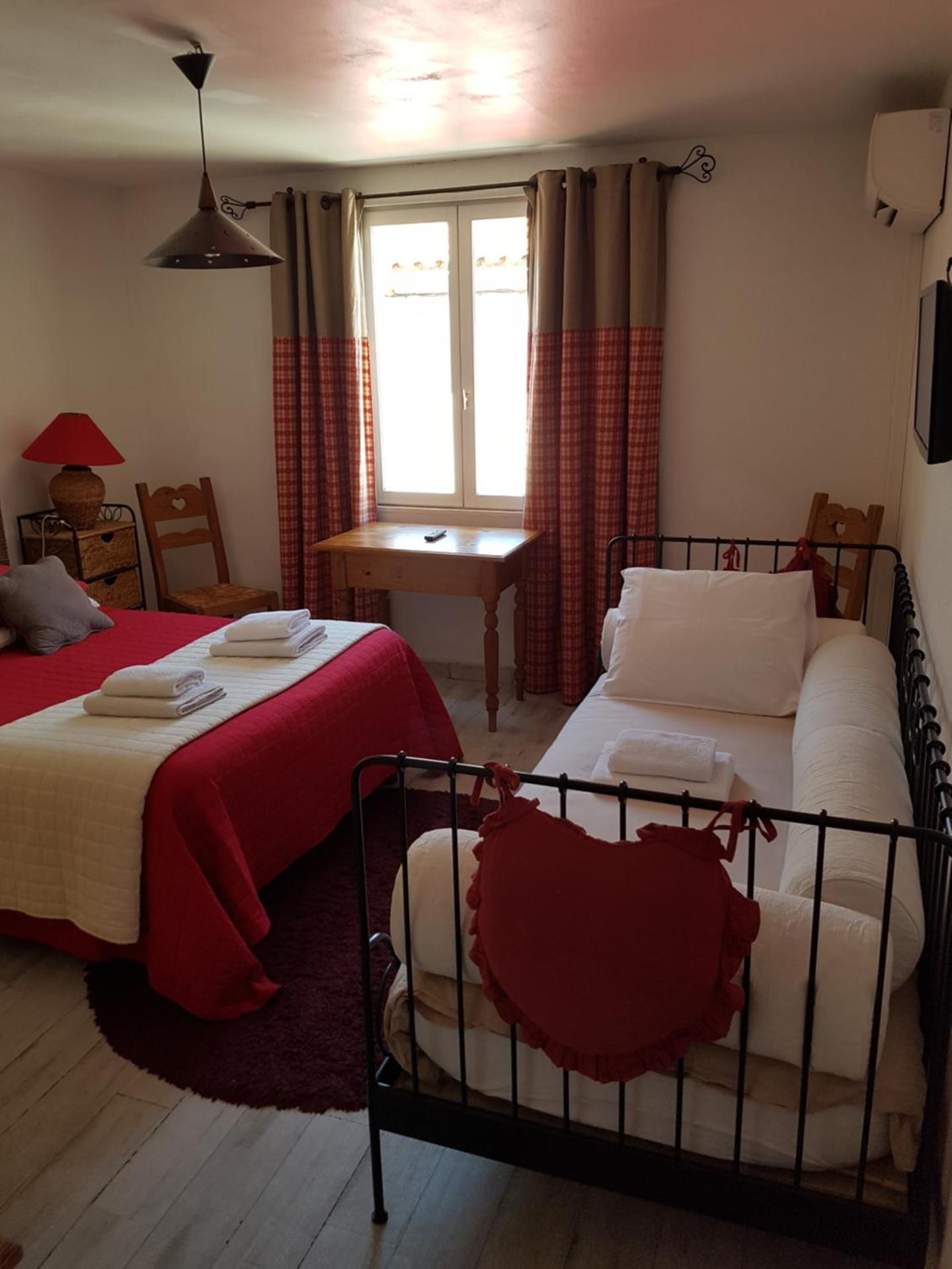 Photo of the whole room