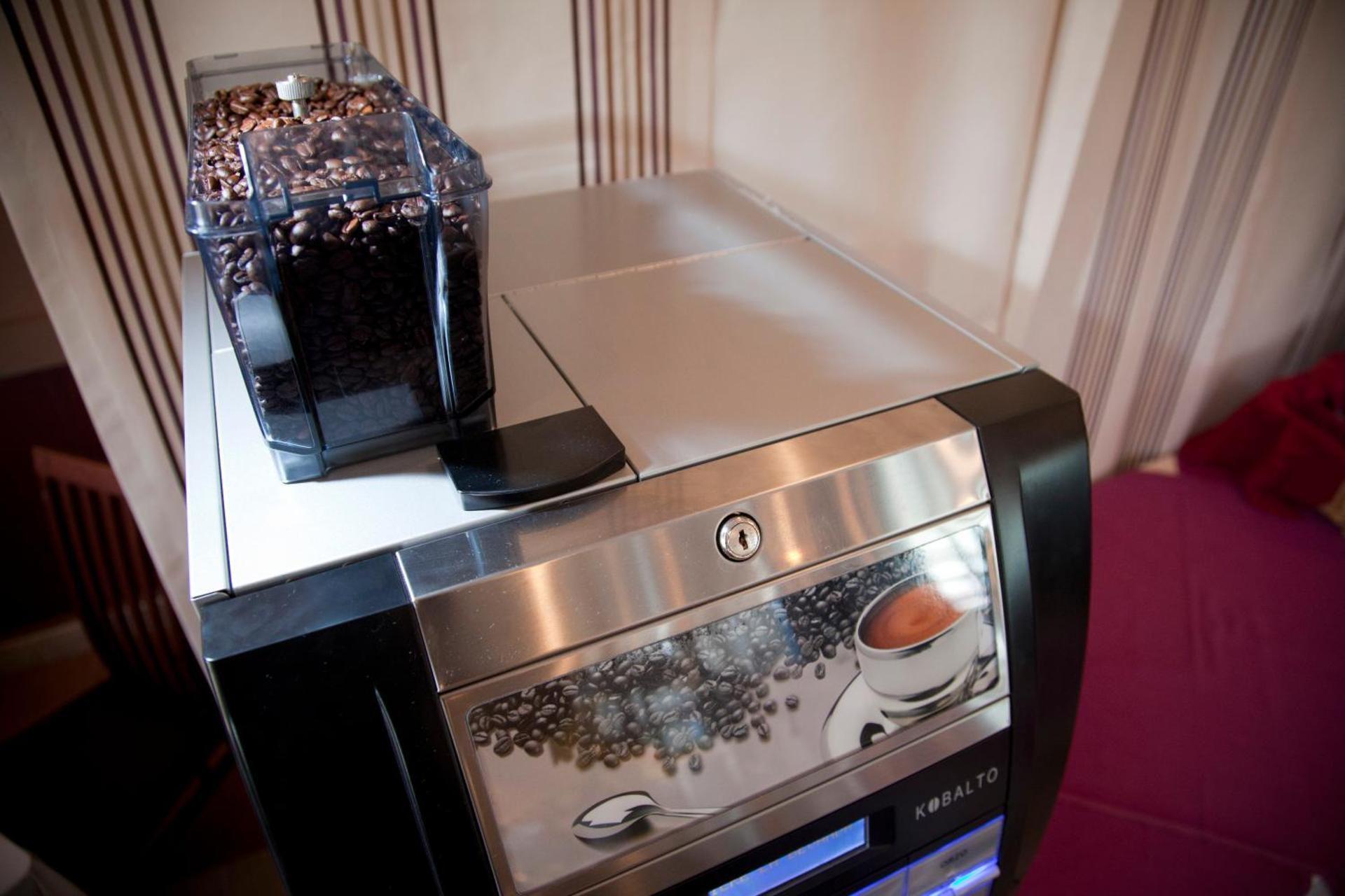 Coffee/tea facilities