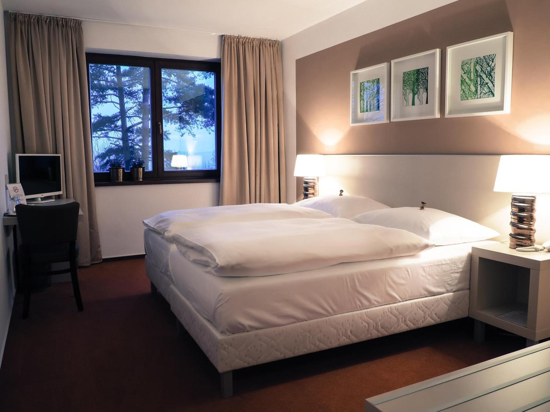 Photo of the whole room