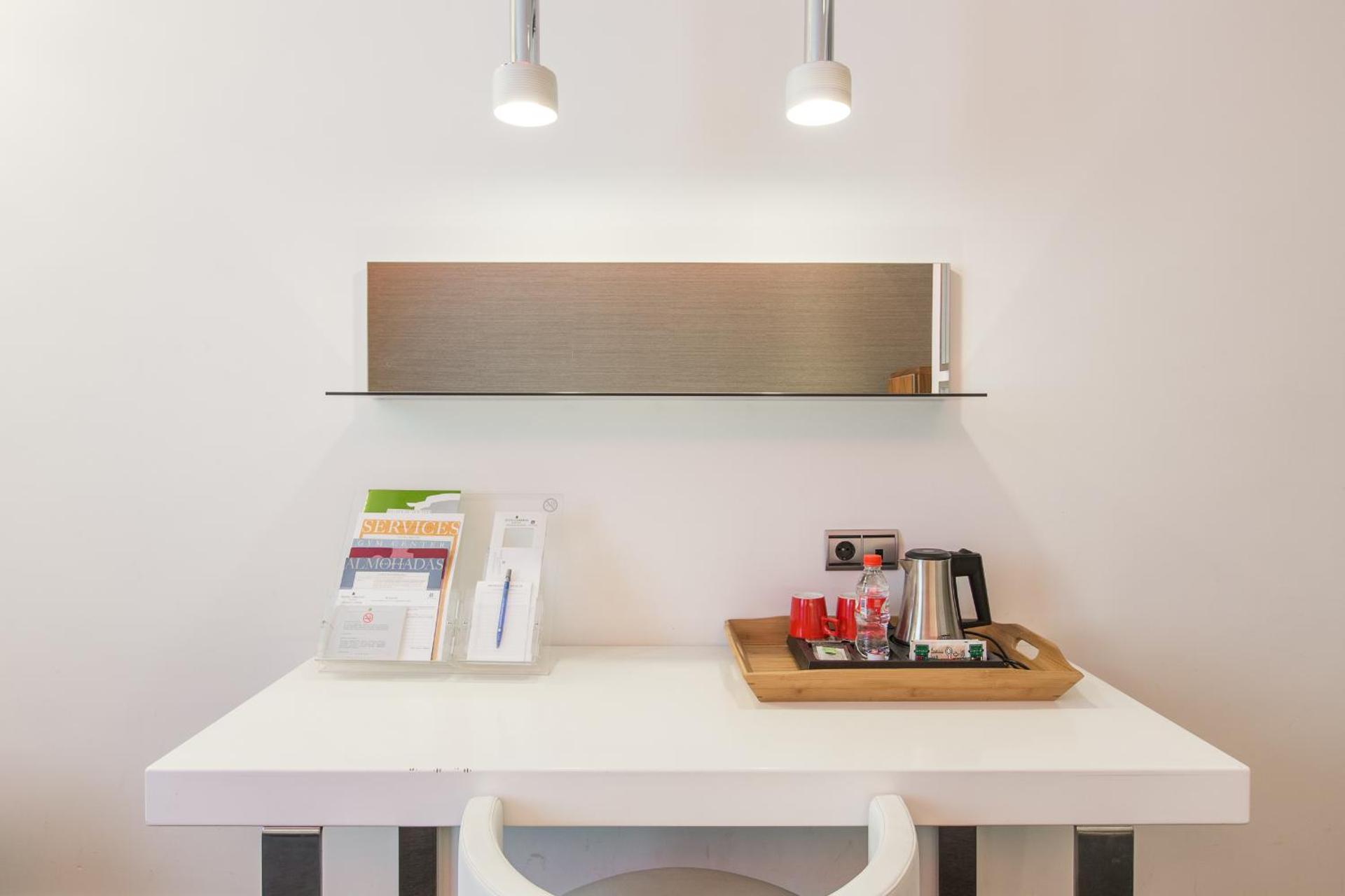 Coffee/tea facilities