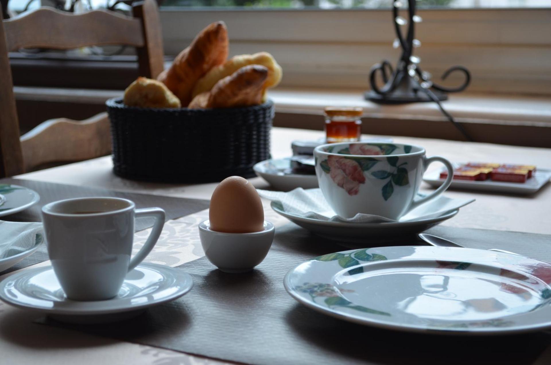 Continental breakfast