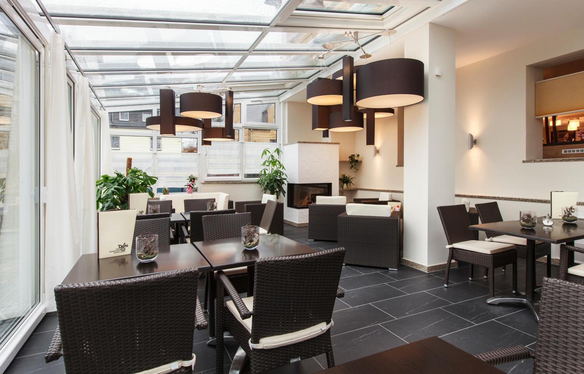 Hotel Konditorei Cafe Dora