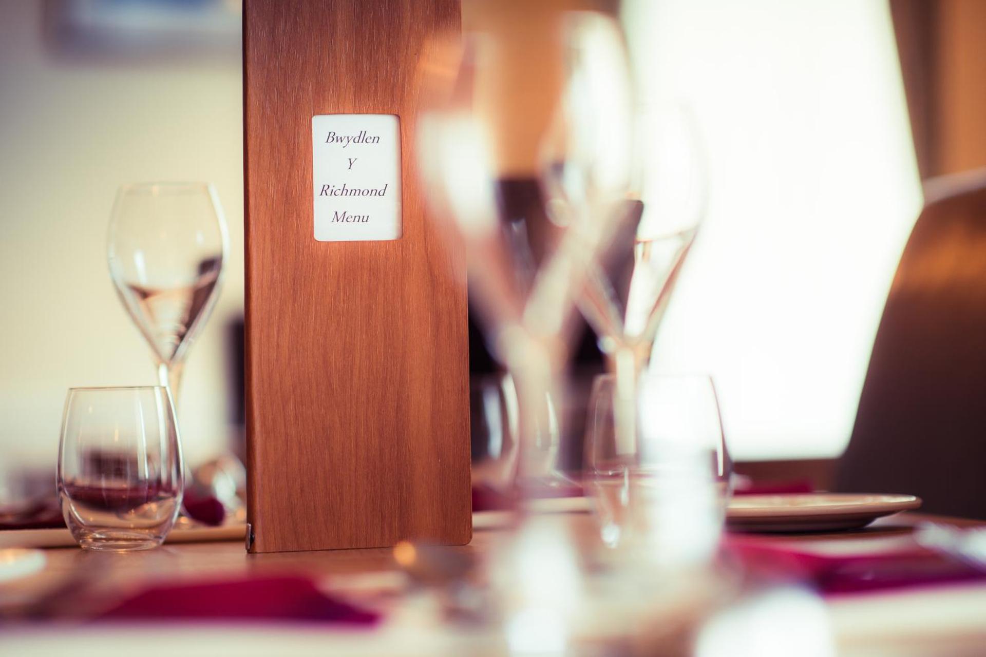 Restaurant/places to eat