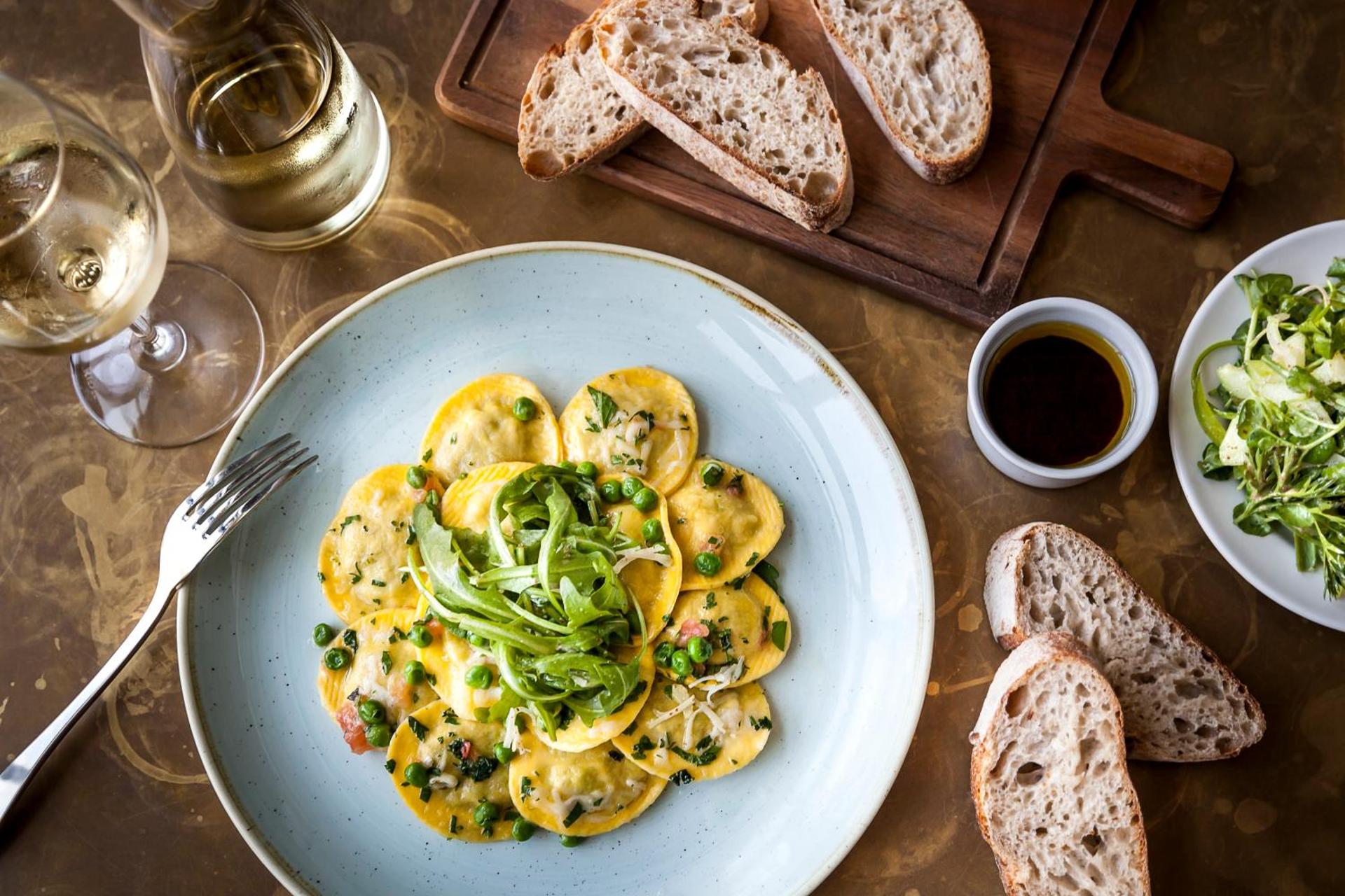 Restaurant/places to eat