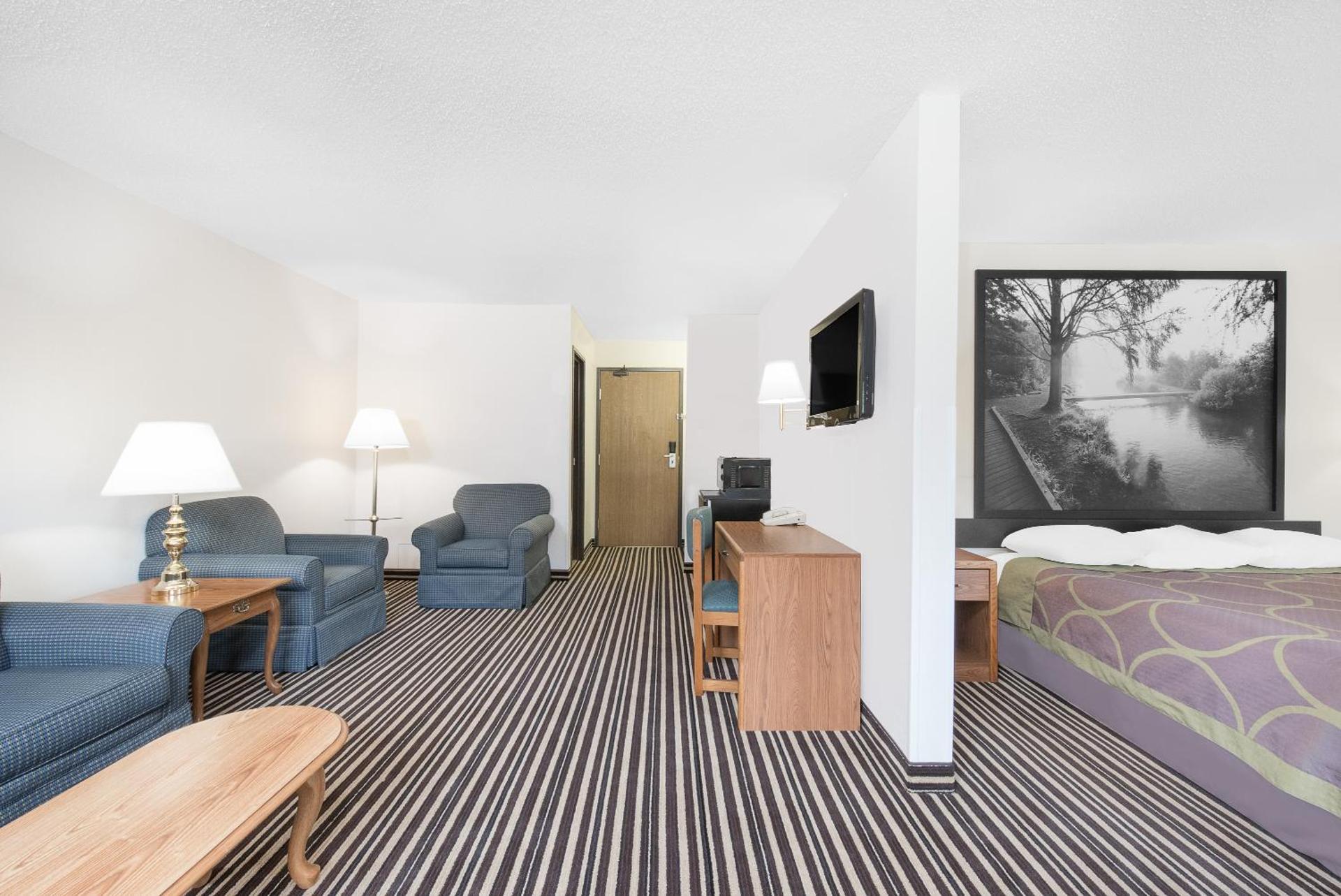 Photo of the whole room