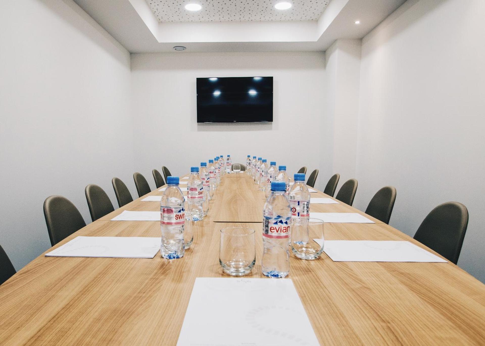 Meeting/conference room